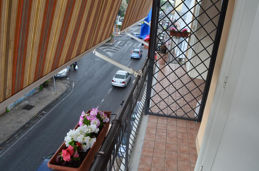 Campi Flegrei House Hotel Napoli Exterior foto